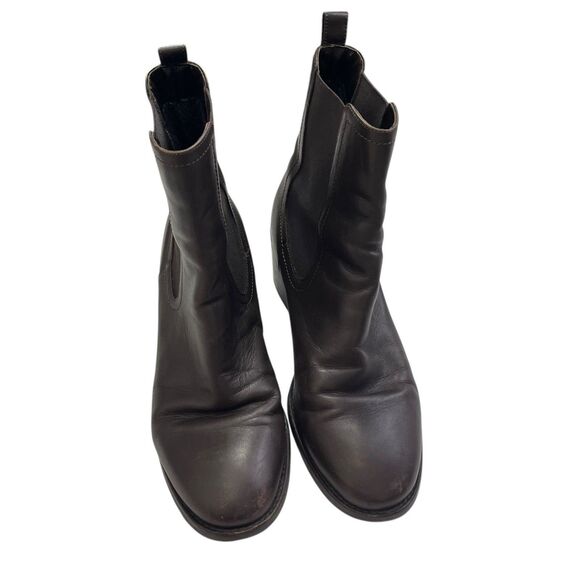 Welcome to my closet!This item has sold. - Picture 5 of 11